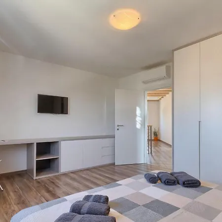 Holiday home Magica Pula