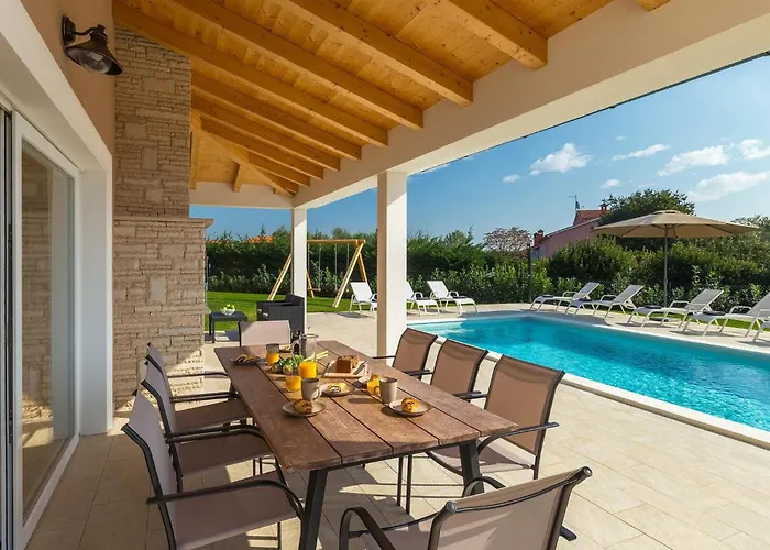 Magica Feriehus Pula