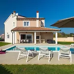 Magica Hébergement de vacances